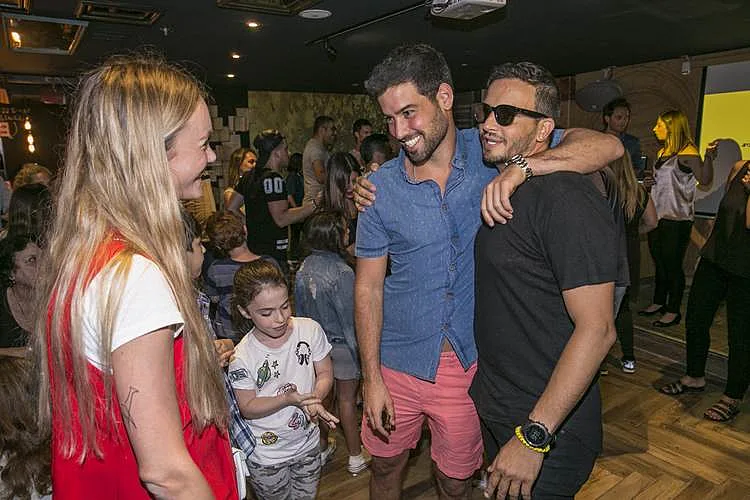 יצליחו לצאת מהחדר? מושיק גלאמין, עומרי וקסניה