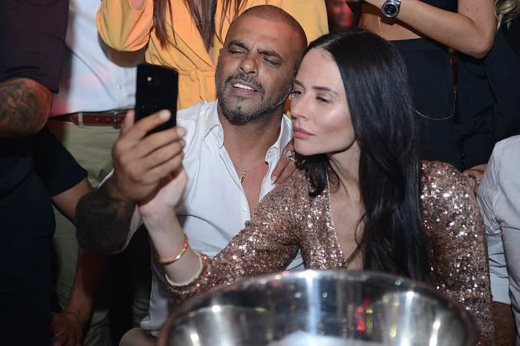 בואי סלפי. מרינה קבישר ואייל גולן