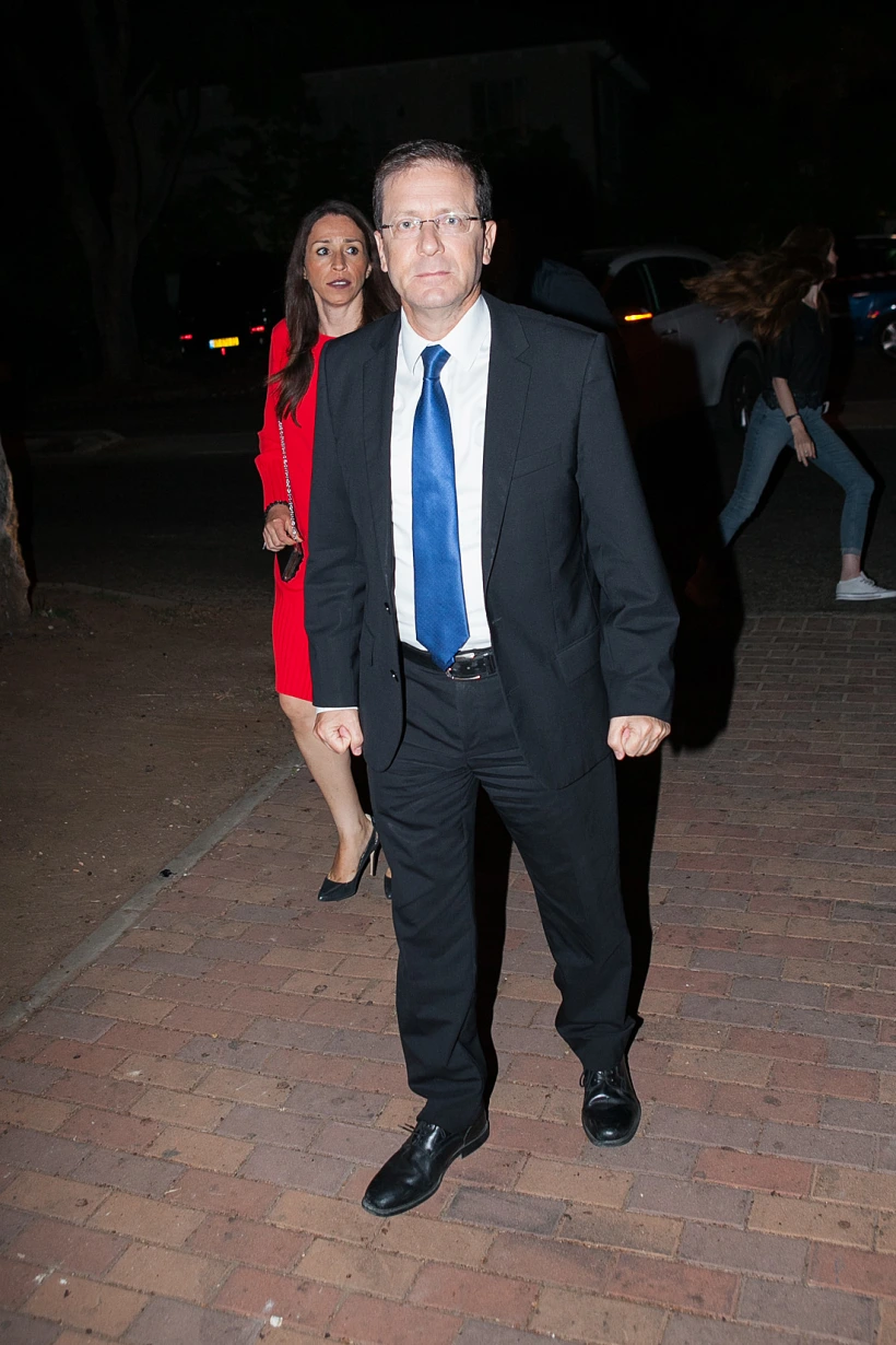 בוז'י הרצוג