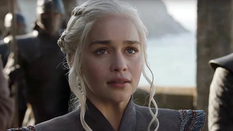 מנפצת השלשלאות הולכת לקטוף כמה תארים נוספים