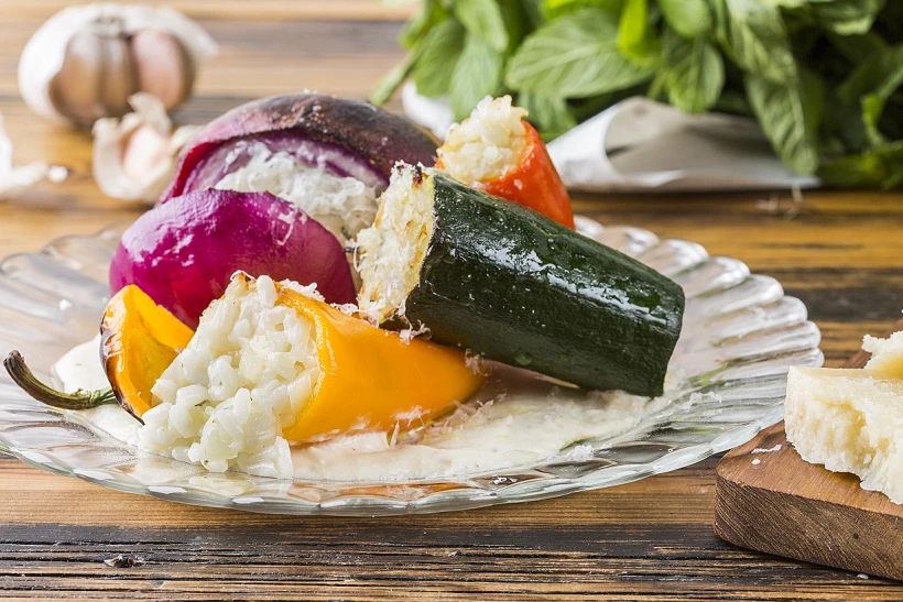 ירקות ממולאים בפרמז'ן