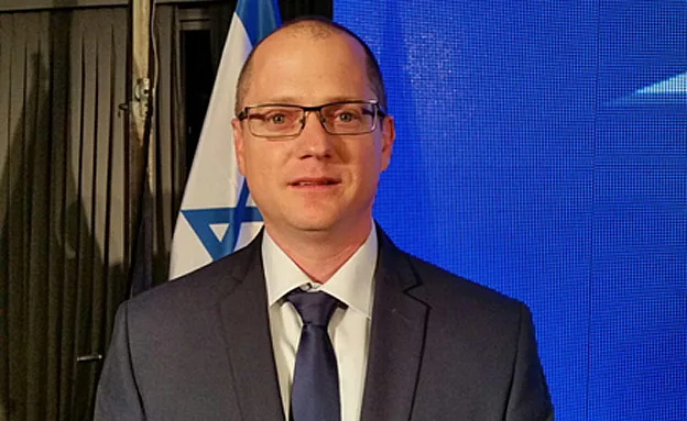 ח''כ עודד פורר, ארכיון