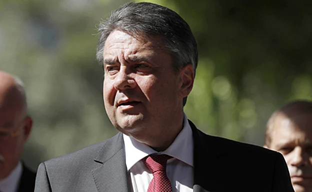 תוקף. זיגמר גבריאל