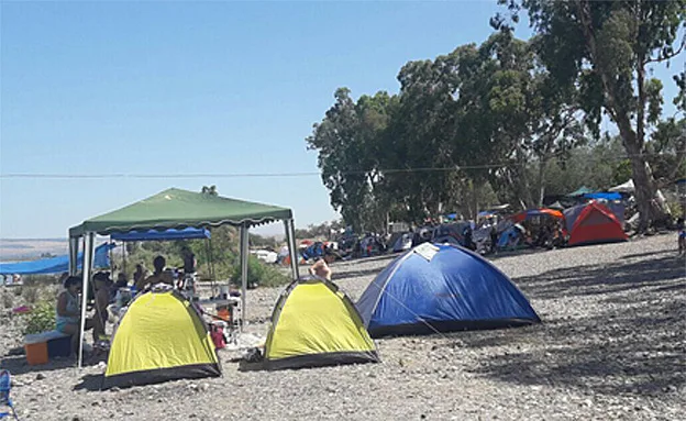 חוף גופרה בכנרת