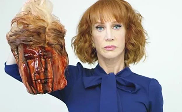 קאת'י גריפין בצילום השנוי במחלוקת