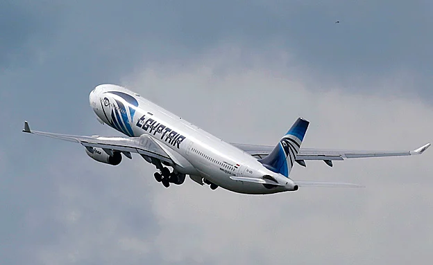 מצרים מפסיקה את קשרי התעופה עם קטר (רויטרס)