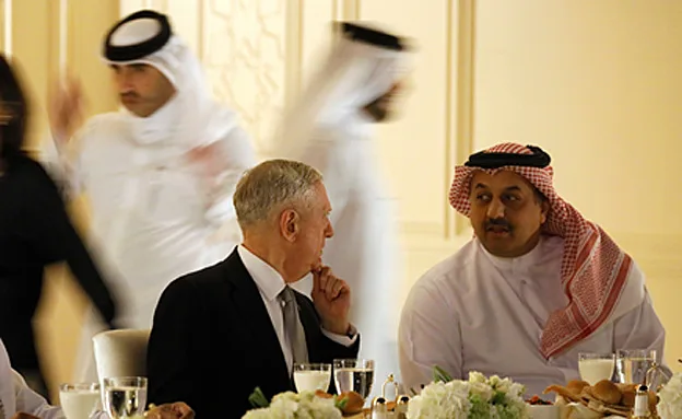 מזכיר ההגנה האמריקני בקטר, בחודש שעבר