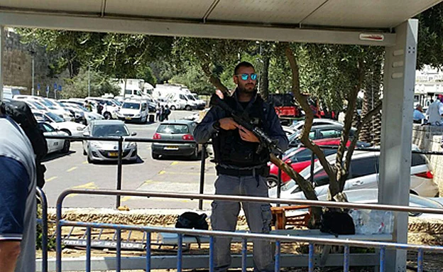 הסוחרים טוענים: ''יש פחות תיירים''