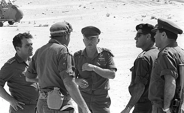 ''אין לנו על מי לסמוך''. הרמטכ''ל רבין