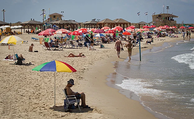 הקיץ חוזר אלינו