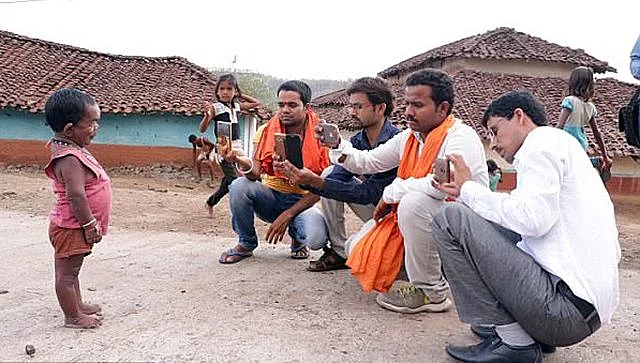 באסורי ברגע תהילה