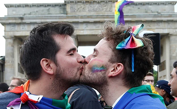 לא רק אהבה. חוגגים גאווה בגרמניה