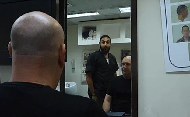 התחנה הראשונה: תספורת