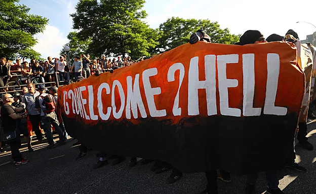 ''ברוכים הבאים לגיהנום''. המפגינים בהמבורג