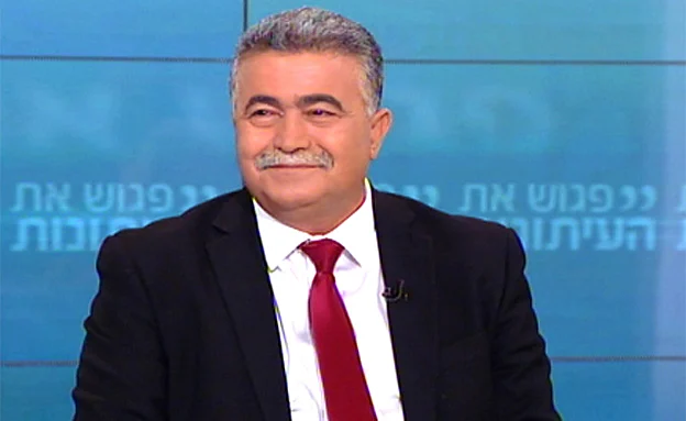 פרץ השיב אש