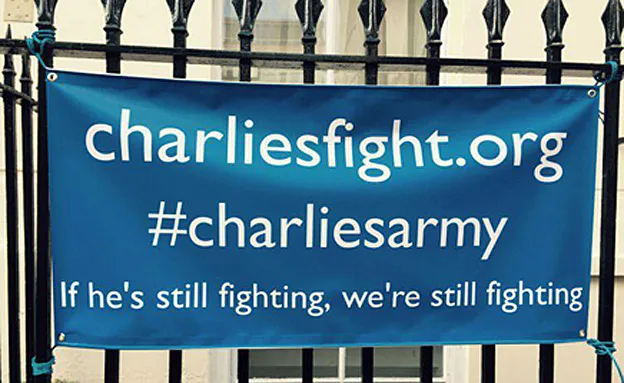 מאות אלפים מתגייסים למען צ'ארלי (SKY NEWS)