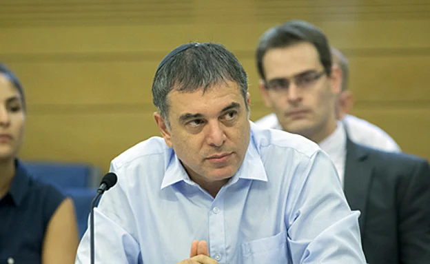 הורחק ממשרד התקשורת. שלמה פילבר