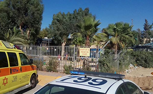 הבריכה בבאר שבע (דוברות מד''א)