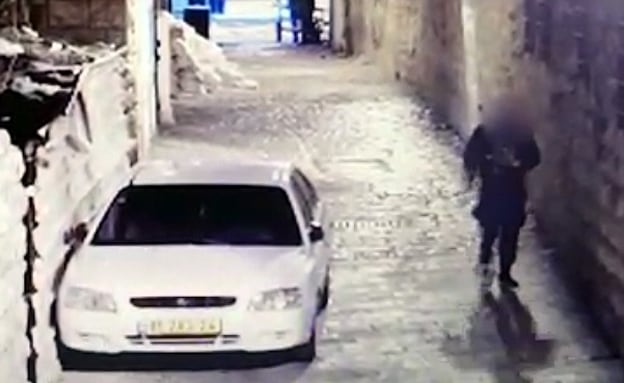 המחבל נכנס להר הבית