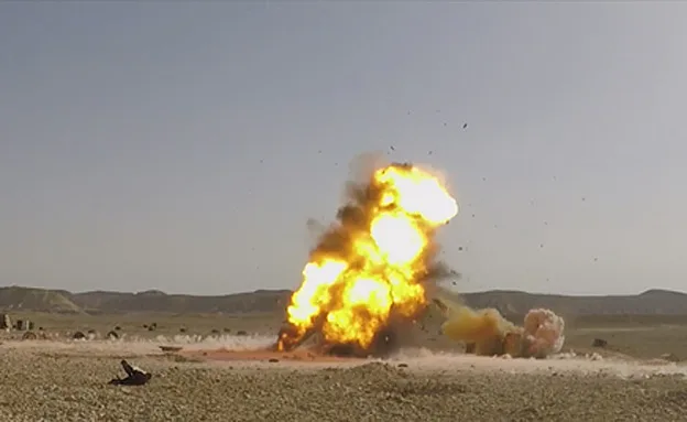 הרחפנים קטנים וחמושים ברימוני רסס