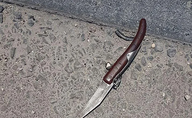 הסכין ששימשה את המחבל בצומת הגוש
