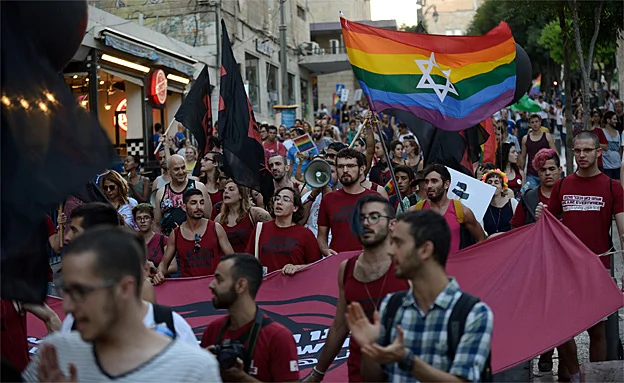 אלפי בני אדם צפויים להגיע