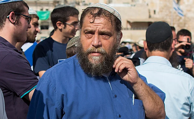 יפגין נגד המצעד. גופשטיין