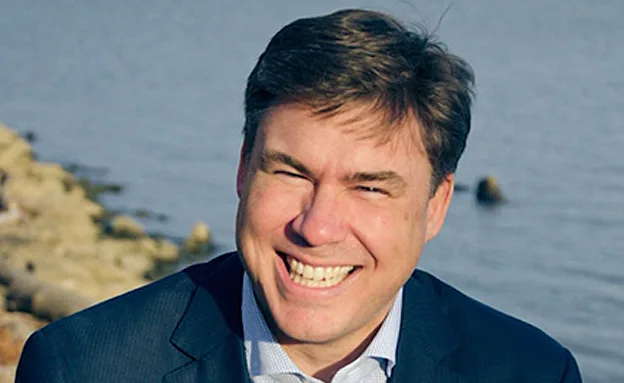 פחות מ-100 יום. דובקה