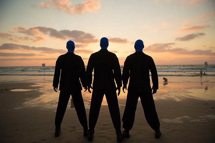 בלו מן גרופ