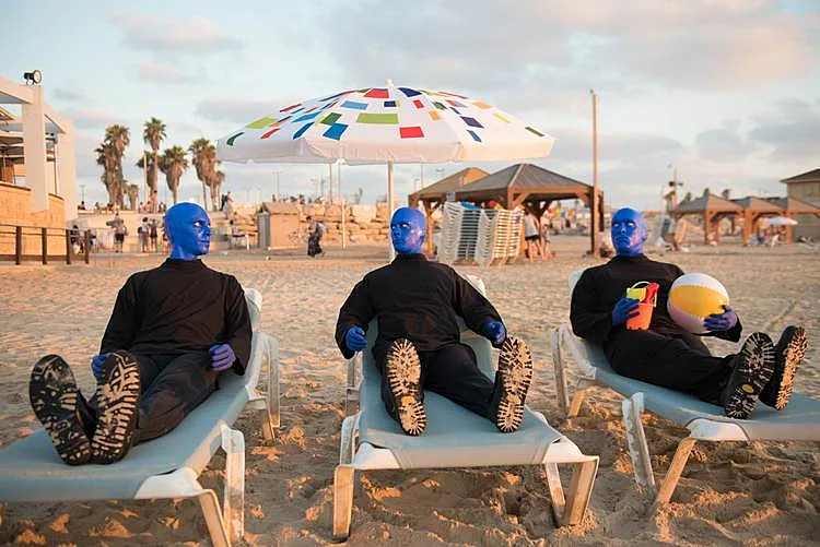 בלו מן גרופ