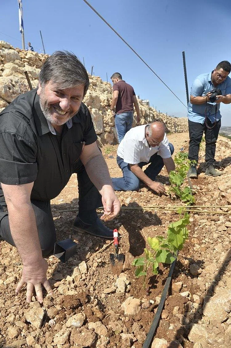 דני עטר ואליהו שבירו