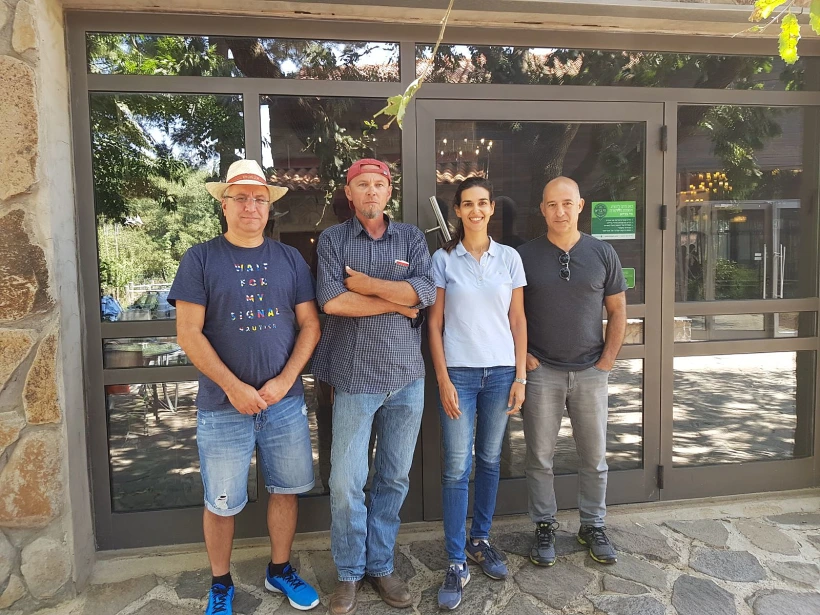 צחי ליפקה, לימור אברבוך, טיירי מונס