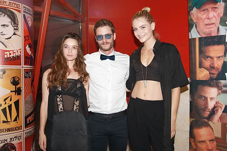 מרים רוט, מיכאל אלוני ודניאל גל