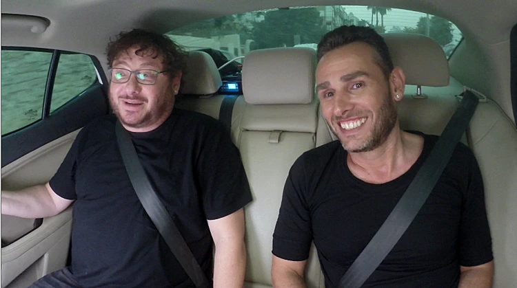 משה דץ ומושיק עפיה, מתוך המונית של טילטיל