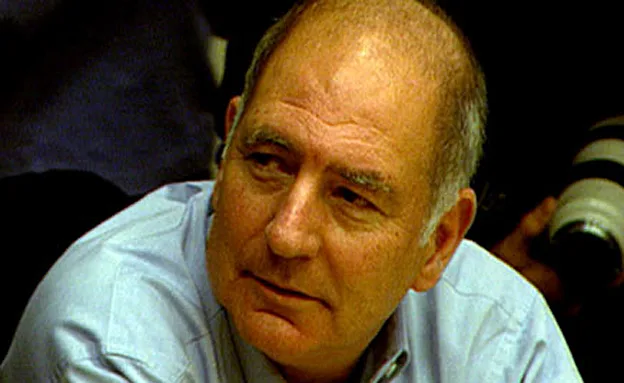 האזינו לריאיון עם פינקלשטיין ב-2012