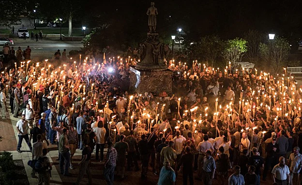 הפגנות הימין הקיצוני, החודש