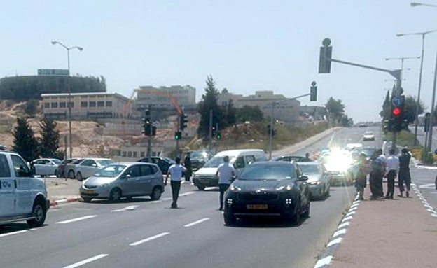 מקום התאונה בירושלים (מד''א)