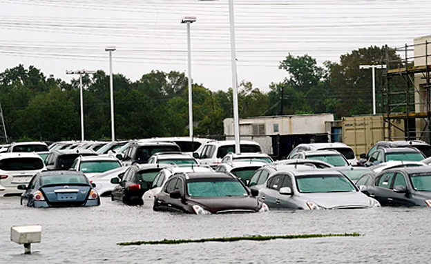 חלקים גדולים הוצפו (רויטרס)