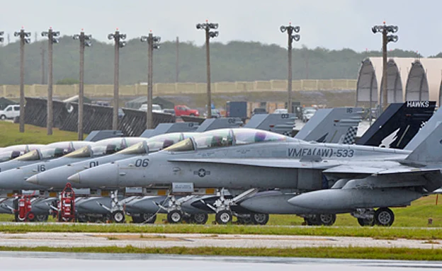 מטוסים אמריקנים בגואם, ארכיון (רויטרס)