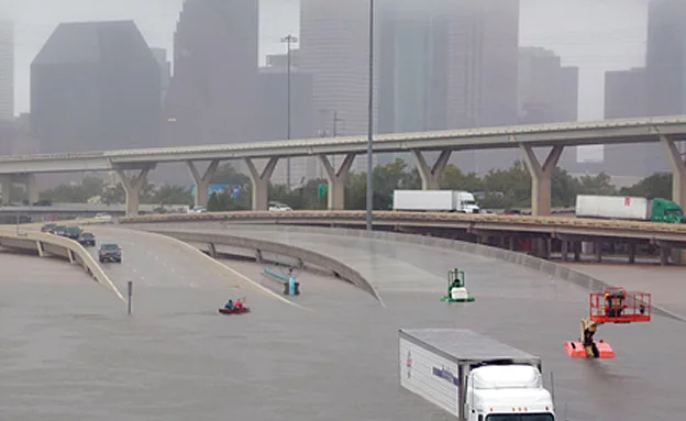 שיטפון בטקסס. נזקים במיליארדי דולרים