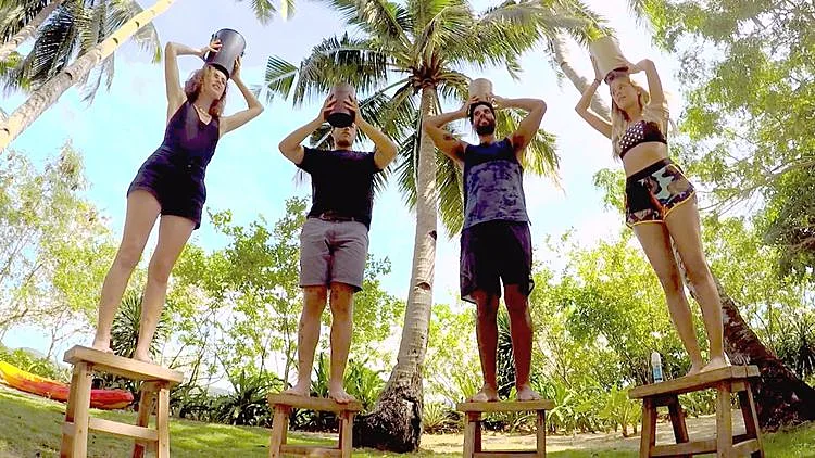 מתוך וילת המושבעים