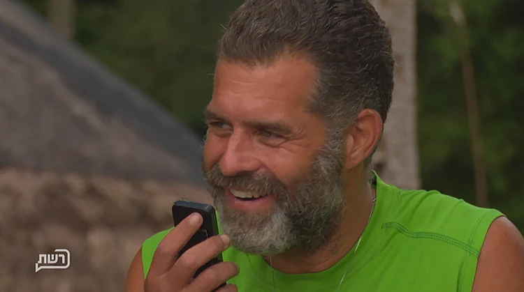 רז זהבי מתוך וילת המושבעים