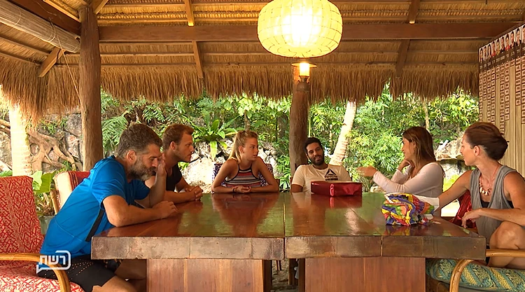 מתוך וילת המושבעים