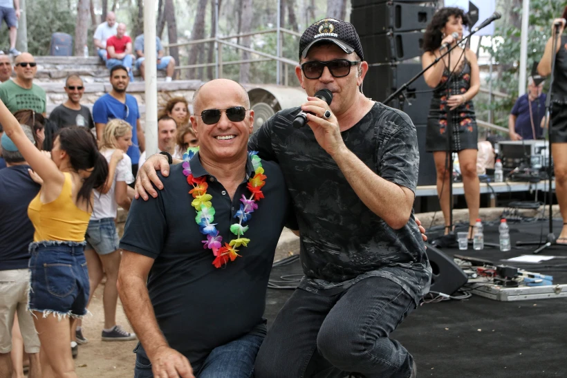 זאב נחמה ודני שמעוני