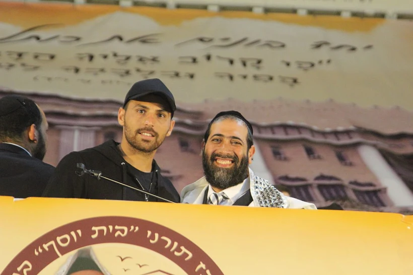 שיר צדק והרב בצרי