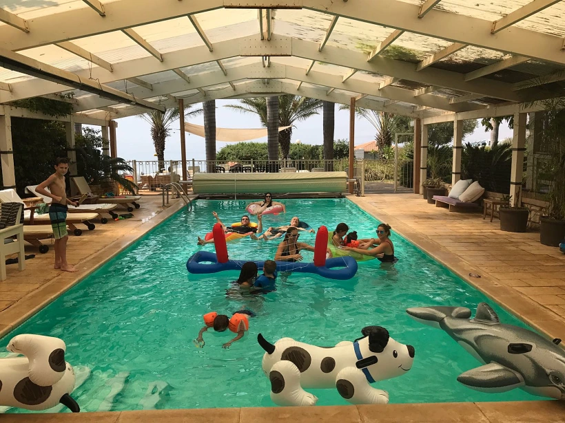 בקתות בלבן, רמות