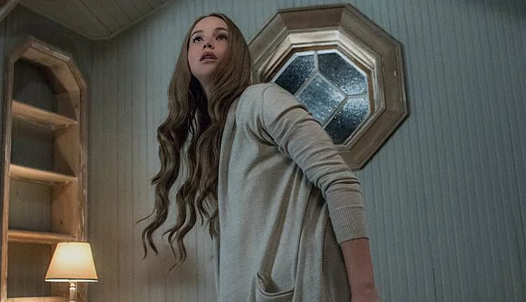 אמא! ג'ניפר לורנס