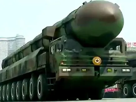 טיל חדש נחשף: רמז לשת''פ סיני?