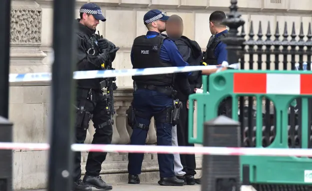 מעצר החשוד בזירה