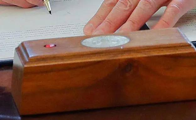 הכפתור האדום של טראמפ